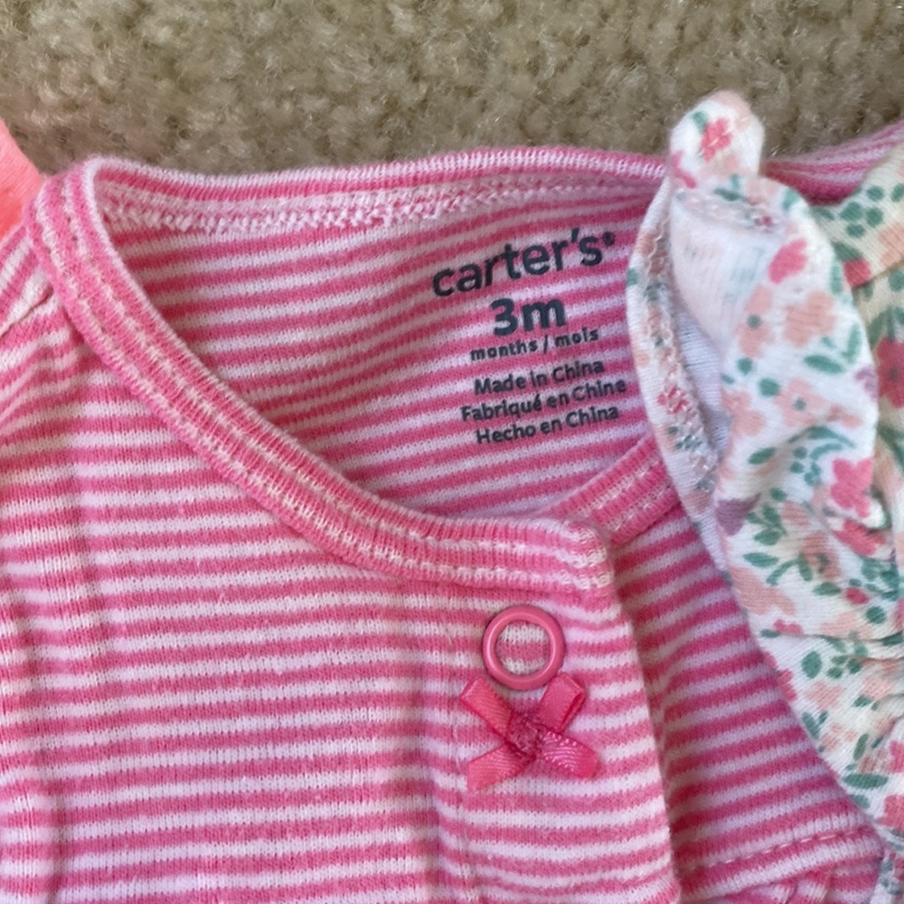 Gently worn carters Onsie/ dress bundle size 3 months - Picture 6 of 12
